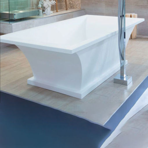 Picture of Crystallite Flute Freestanding Bath W/ Plinth 1825 x 905